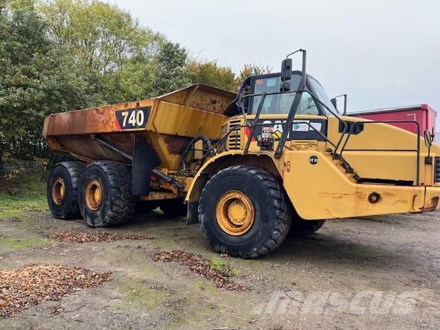 CAT 740 Articulated Haulers