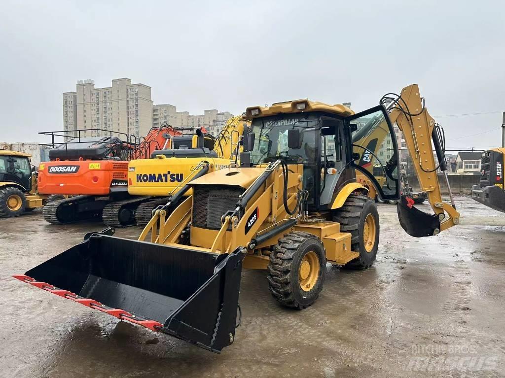 CAT 420 F Backhoe