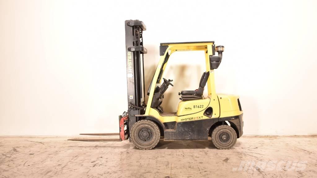 Hyster H 2.5 XT Diesel trucks