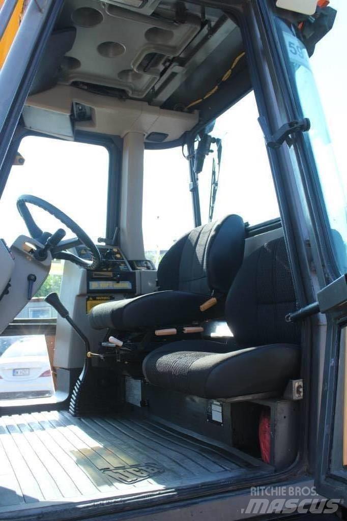 JCB Fastrac 1135 Tractors