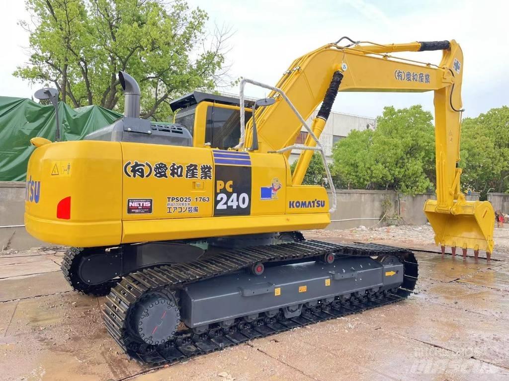 Komatsu PC 240LC-8 Crawler excavators