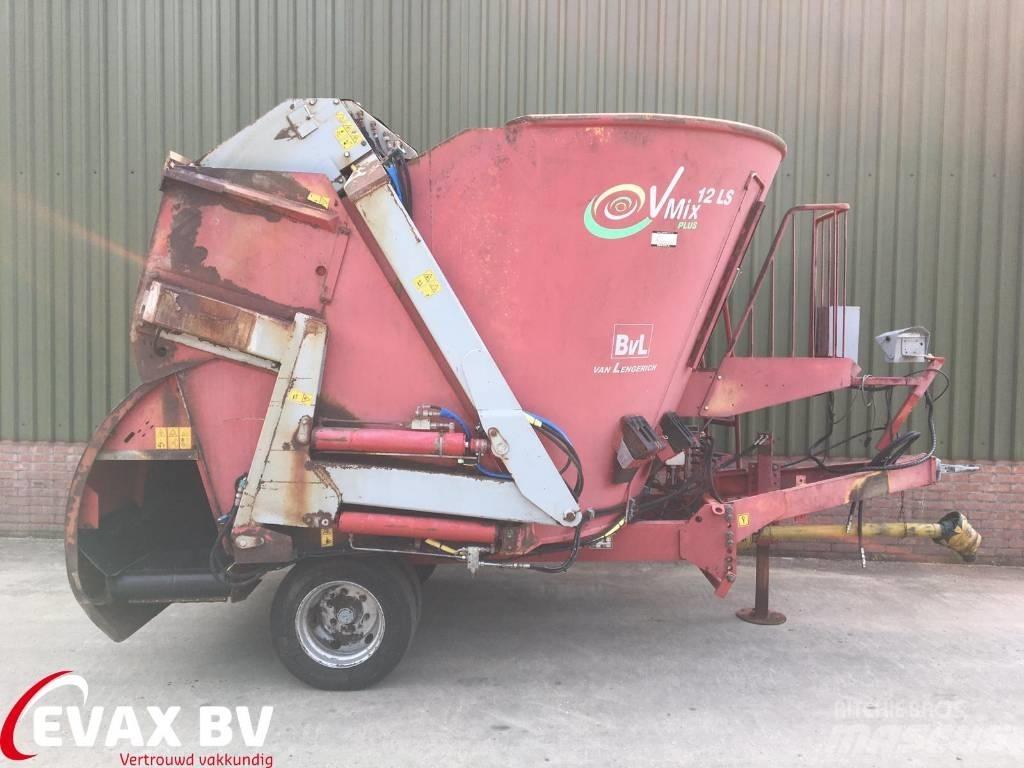 BvL V-Mix 12 LS Feed mixer
