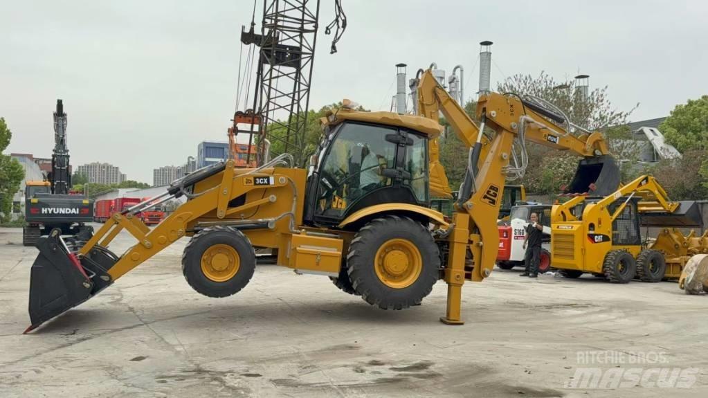 JCB 3 CX Backhoe