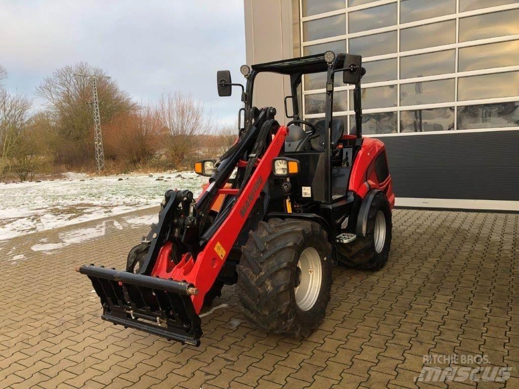 Manitou MLA 5-50 H Farm machinery