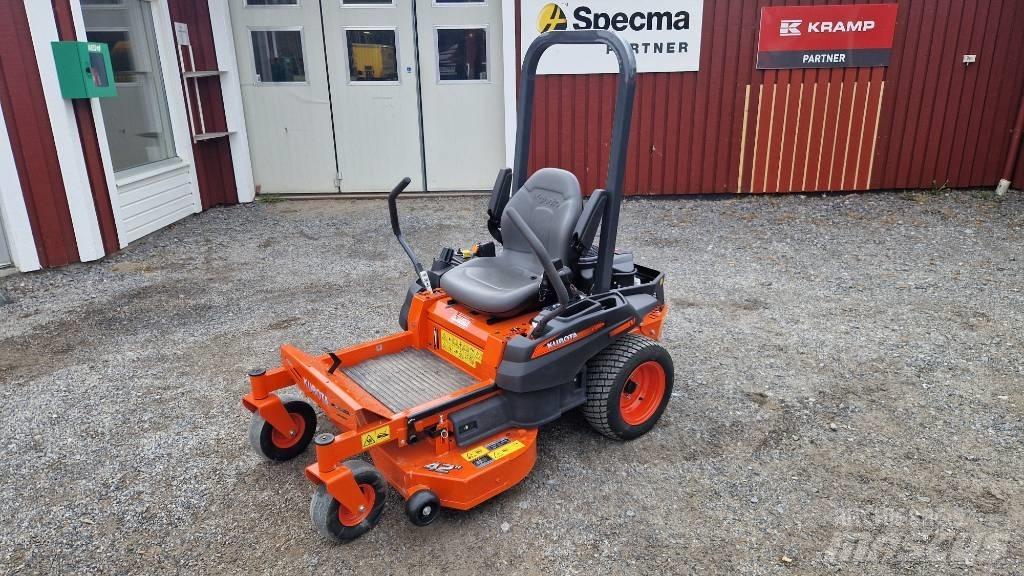 Kubota Z 122 RKW Zero turn mowers
