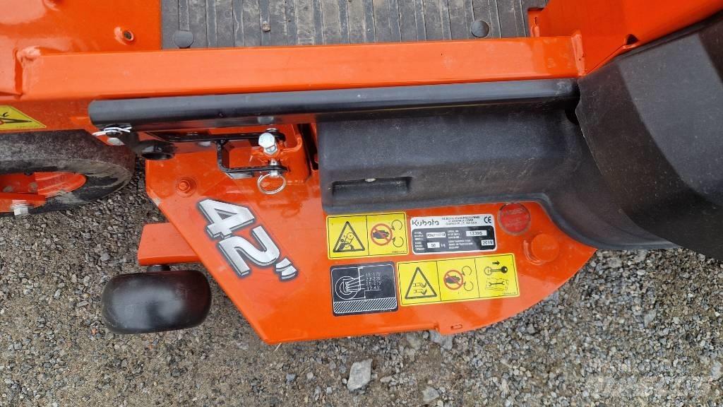 Kubota Z 122 RKW Zero turn mowers