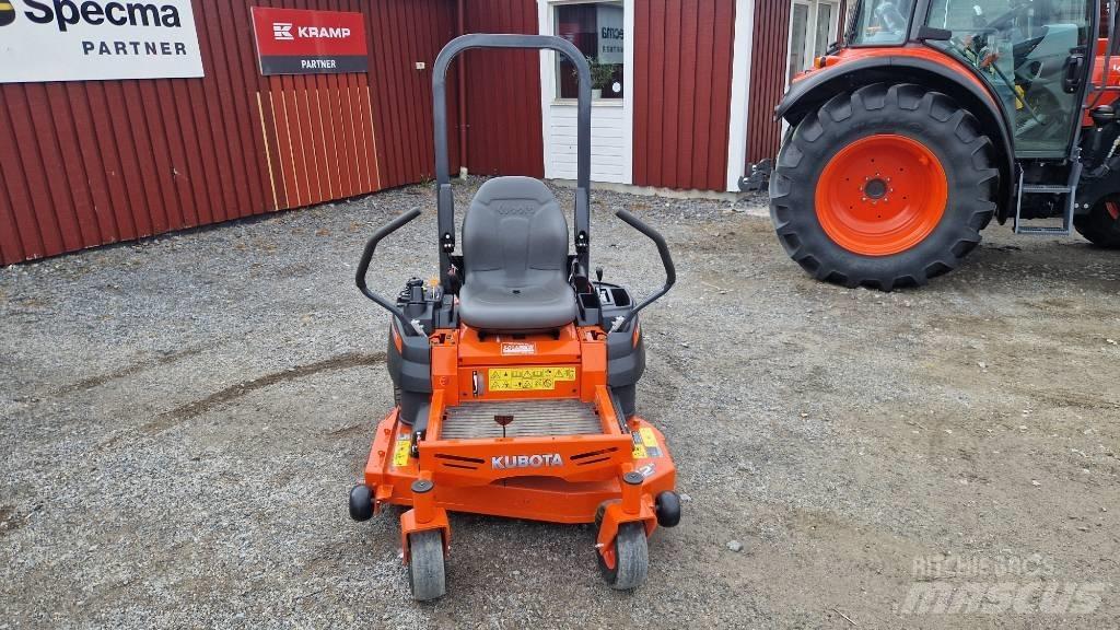 Kubota Z 122 RKW Zero turn mowers