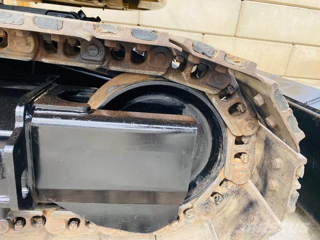 CAT 309 CR Mini excavators  7t - 12t