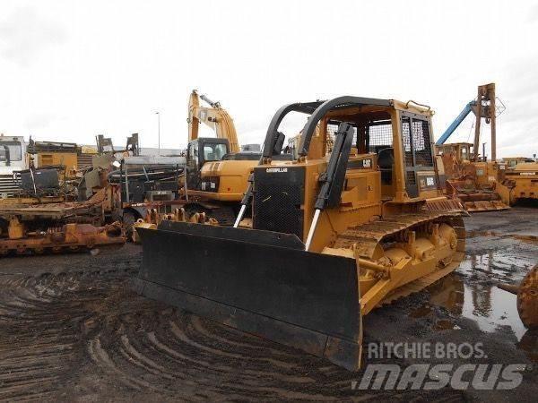 CAT D6G Crawler dozers