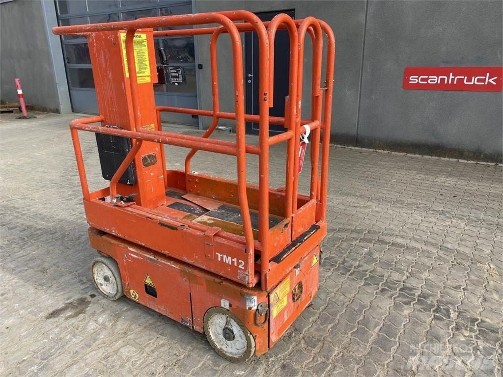 Snorkel TM12 Used Personnel lifts and access elevators