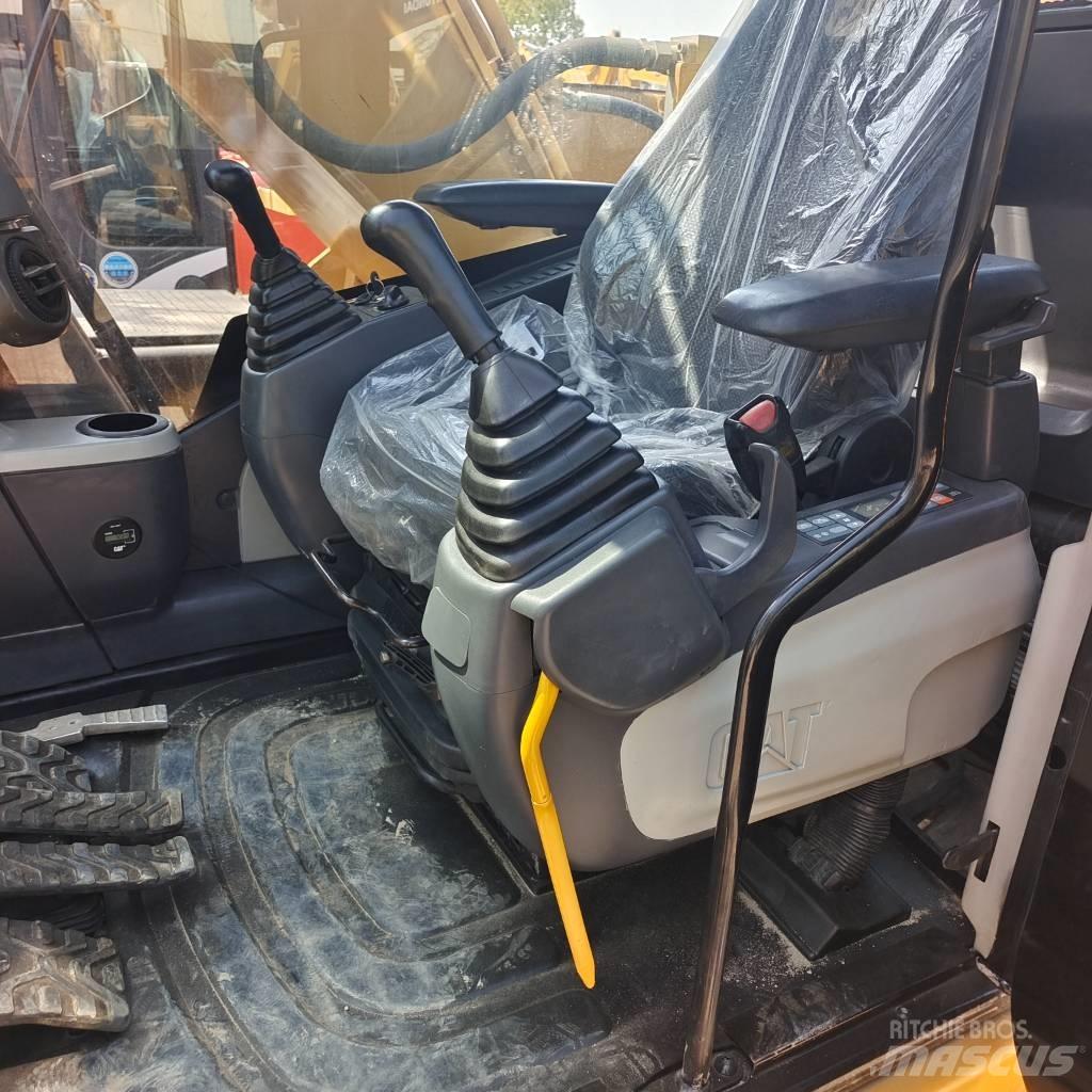 CAT 320 D Crawler excavators