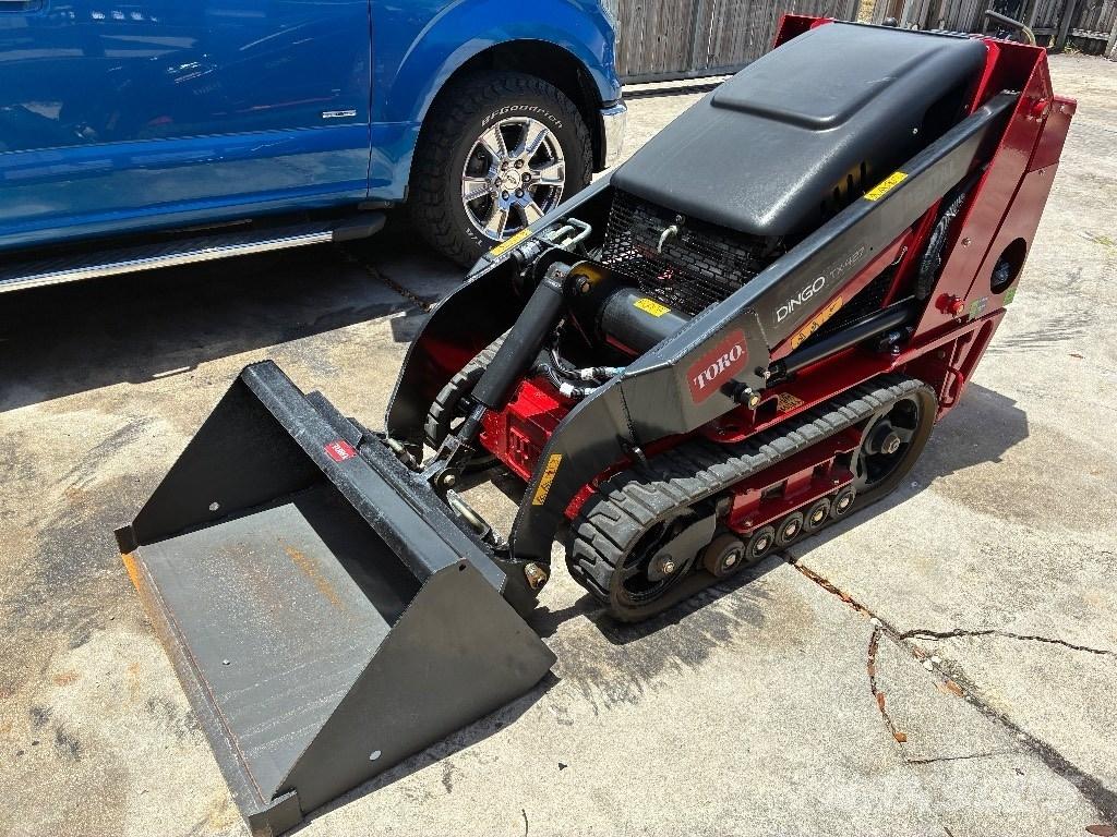 Toro TX427 Skid steer loaders