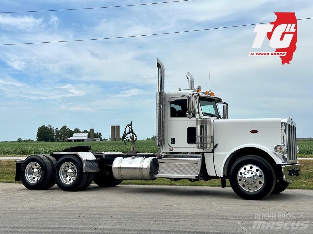 Peterbilt 389 Prime Movers