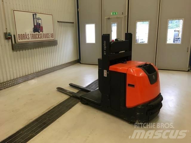 Toyota OSE 100 W Low lift order picker