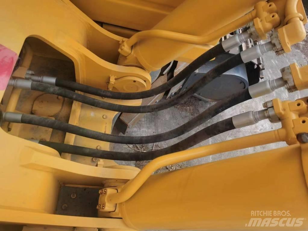Komatsu PC 400-8 Crawler excavators