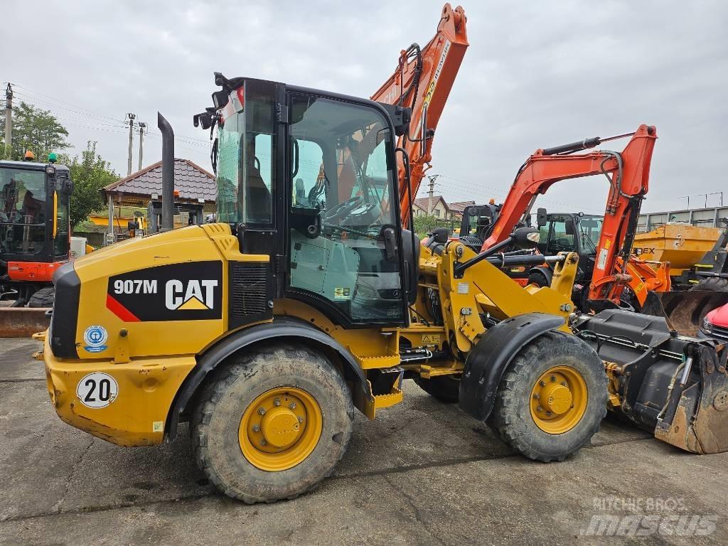 CAT 907M Wheel loaders