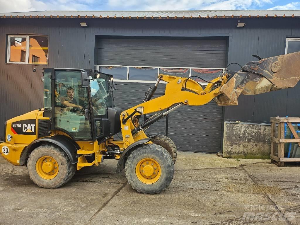 CAT 907M Wheel loaders