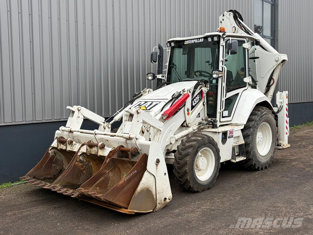 CAT 432F2 Backhoe