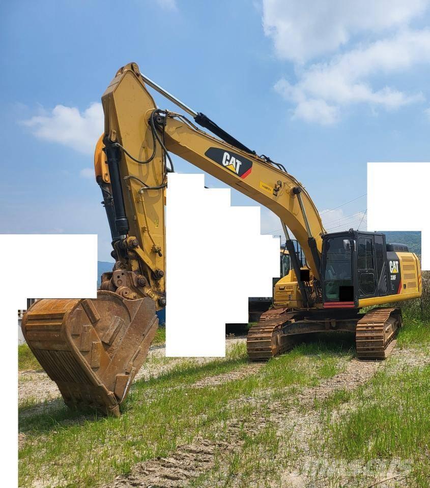 CAT 330FL Crawler excavators