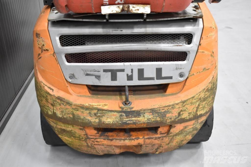 Still RX 70-25 T LPG trucks
