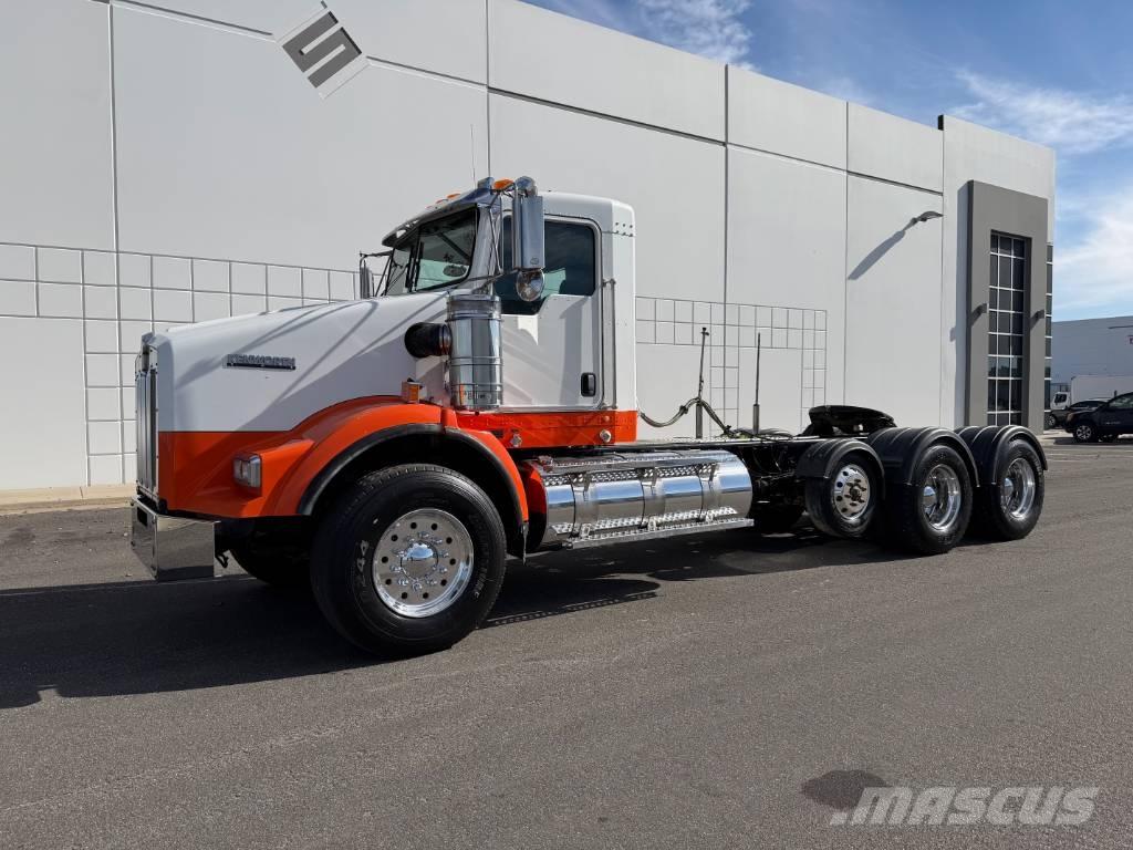 Kenworth T 800 Prime Movers