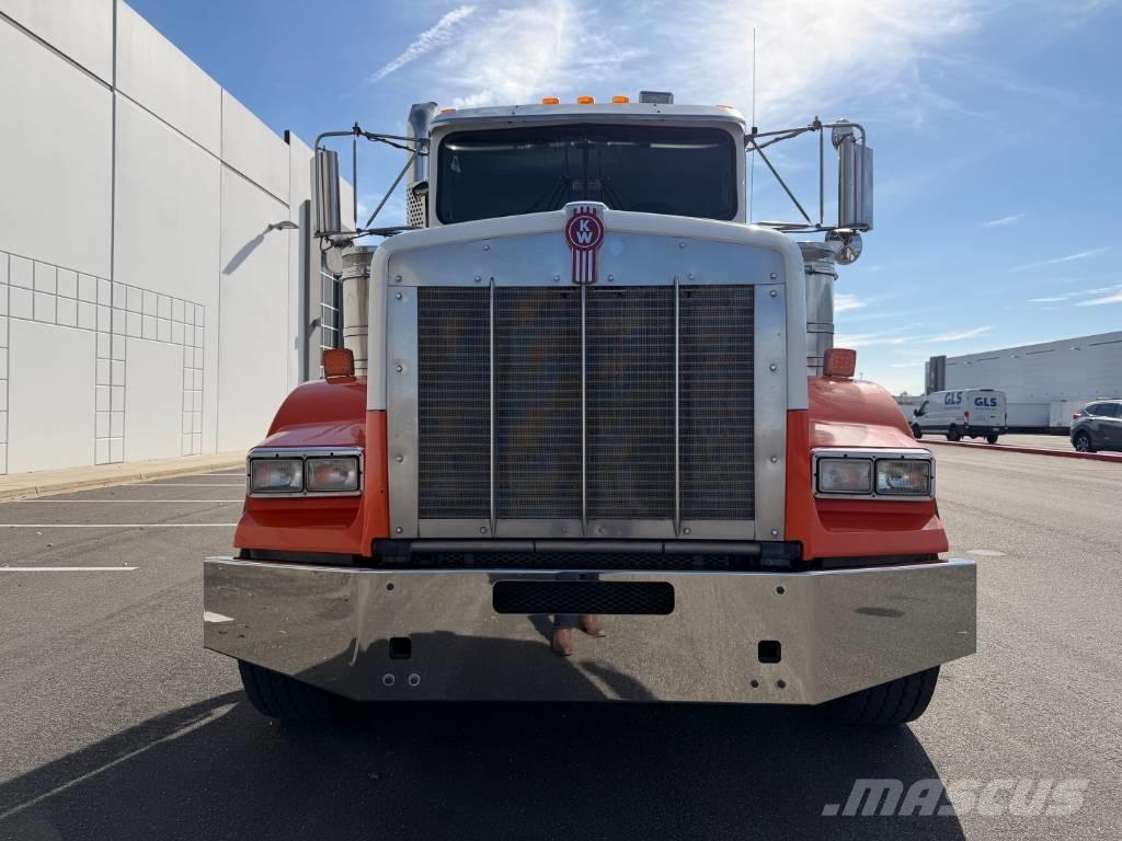 Kenworth T 800 Prime Movers