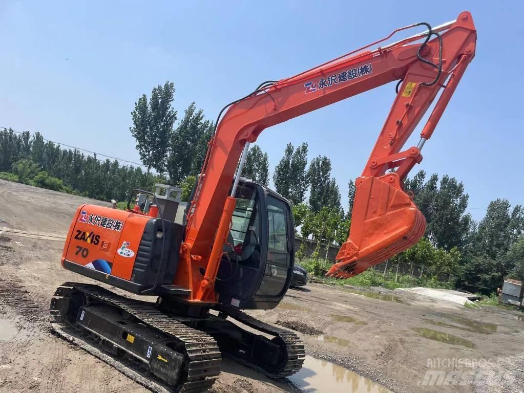 Hitachi ZX70 Crawler excavators