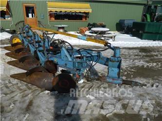 Överum 4 Ploughs