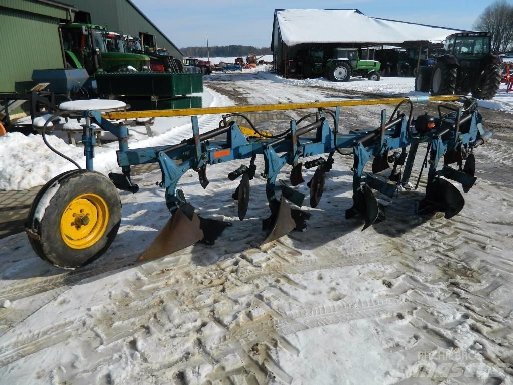 Överum 4 Ploughs