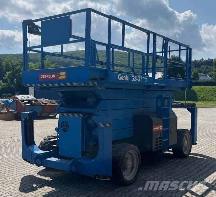 Genie GS 5390 RT Scissor lifts