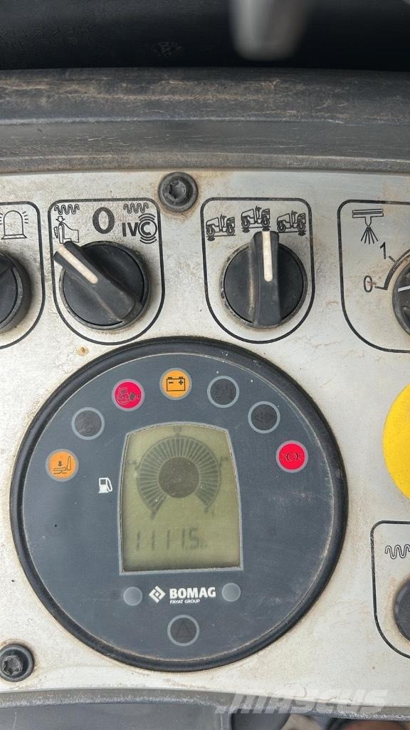 Bomag BW 120 AD-5 Twin drum rollers