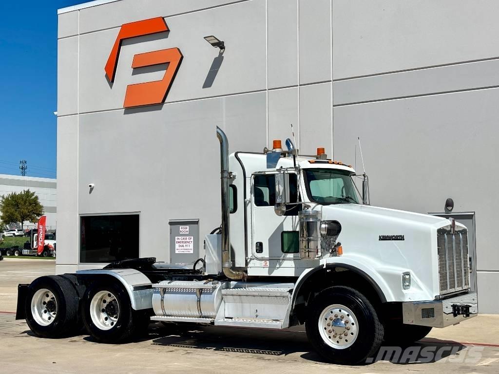 Kenworth T 800 Prime Movers