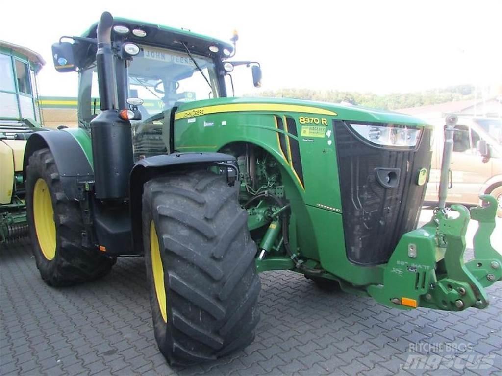John Deere 8370R Tractors