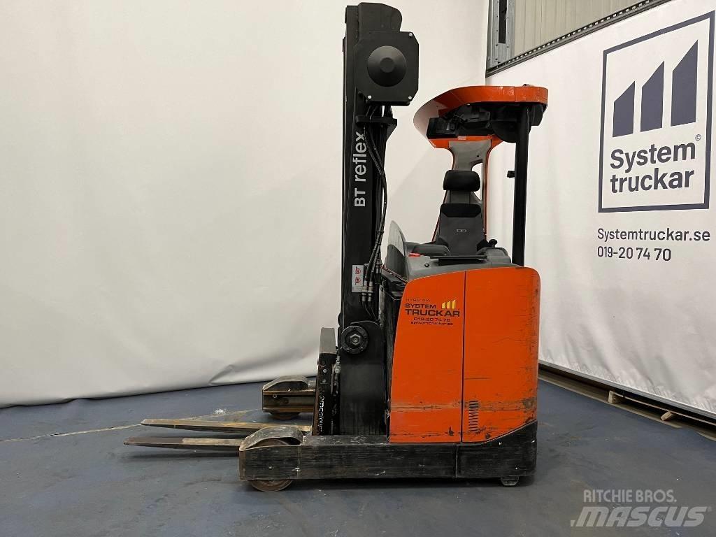 BT RRE160E Reach truck