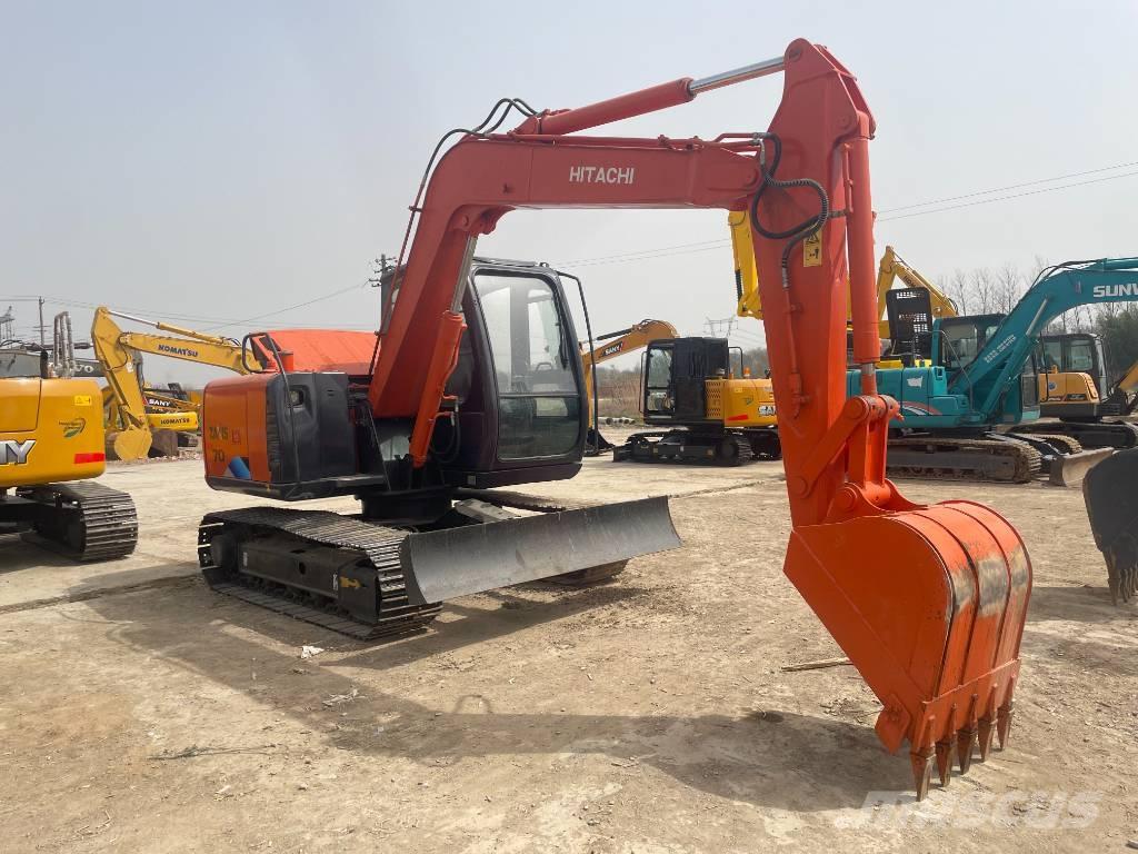 Hitachi ZX 70 Mini excavators  7t - 12t
