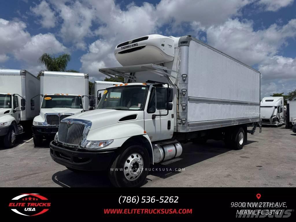 International 4300 Other trucks