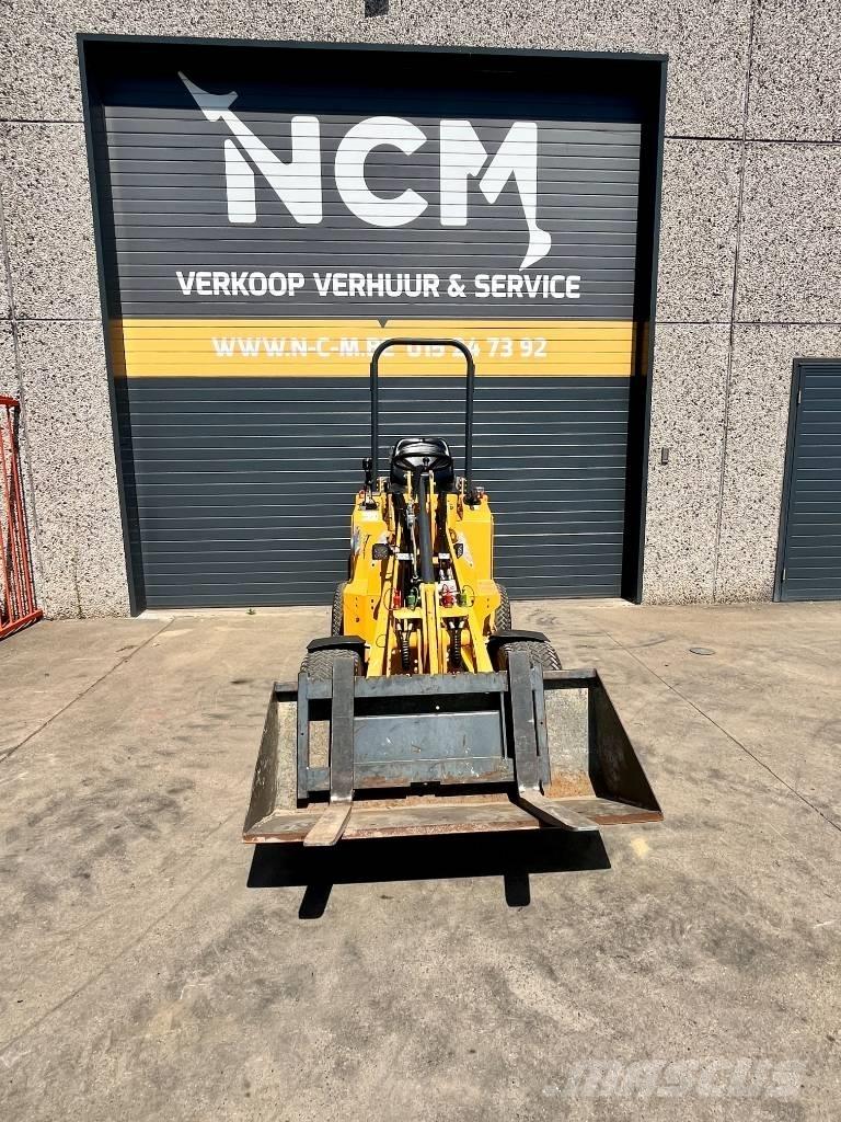 Knikmops KM 100 Wheel loaders