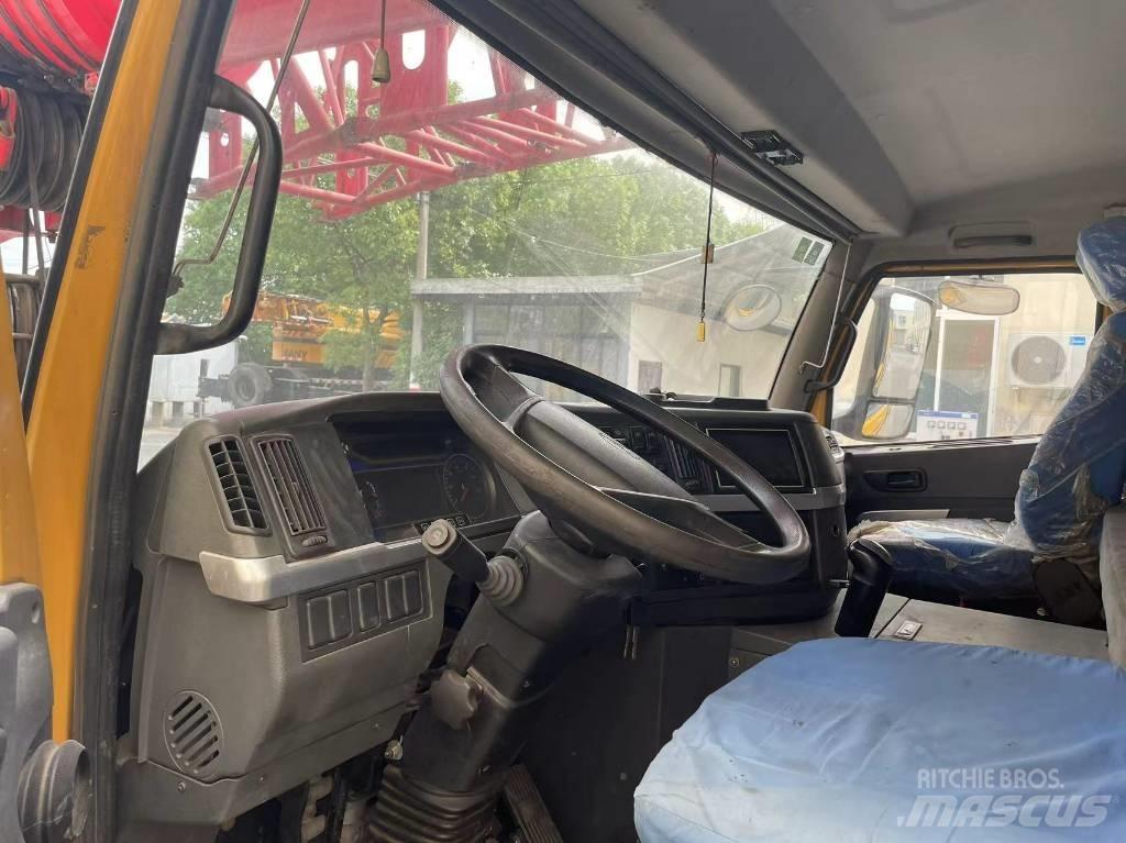 Sany STC 750 S All terrain cranes