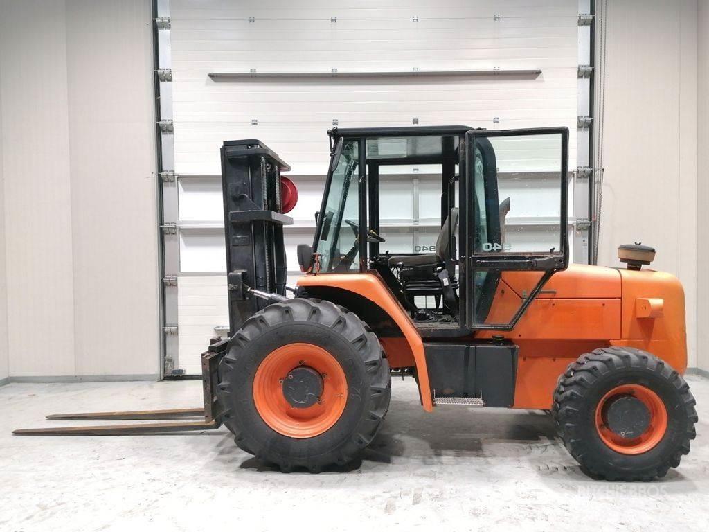 JCB 940 Rough terrain truck
