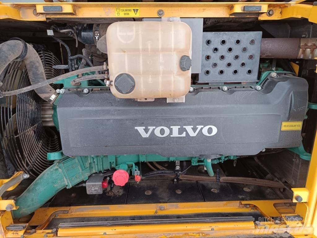 Volvo EC 480 Crawler excavators