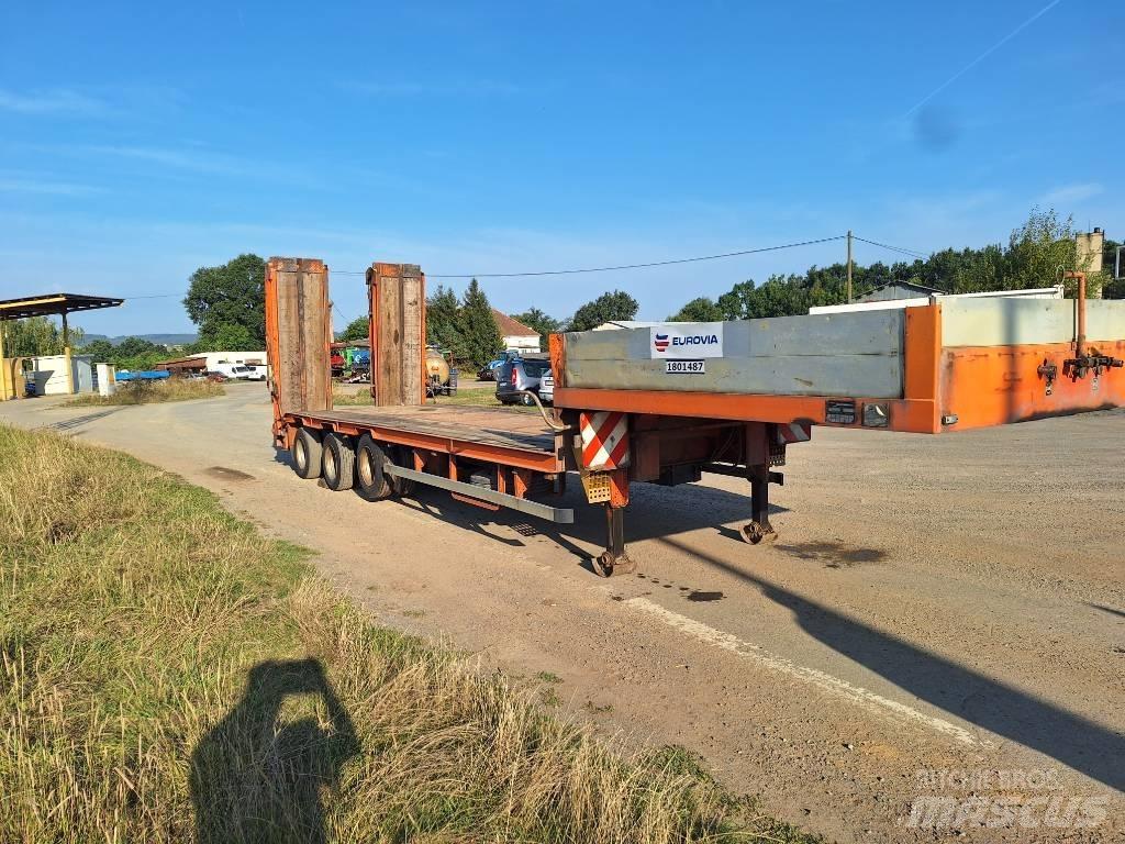  Zrůst N25.31-Z01 Low loader-semi-trailers