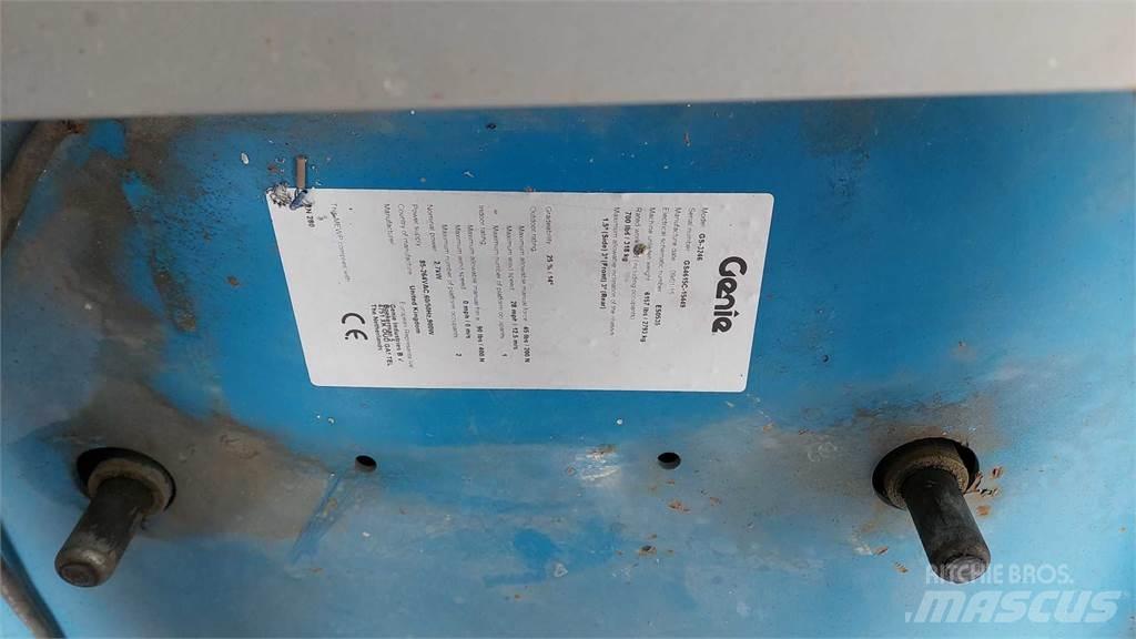 Genie GS3246 Scissor lifts