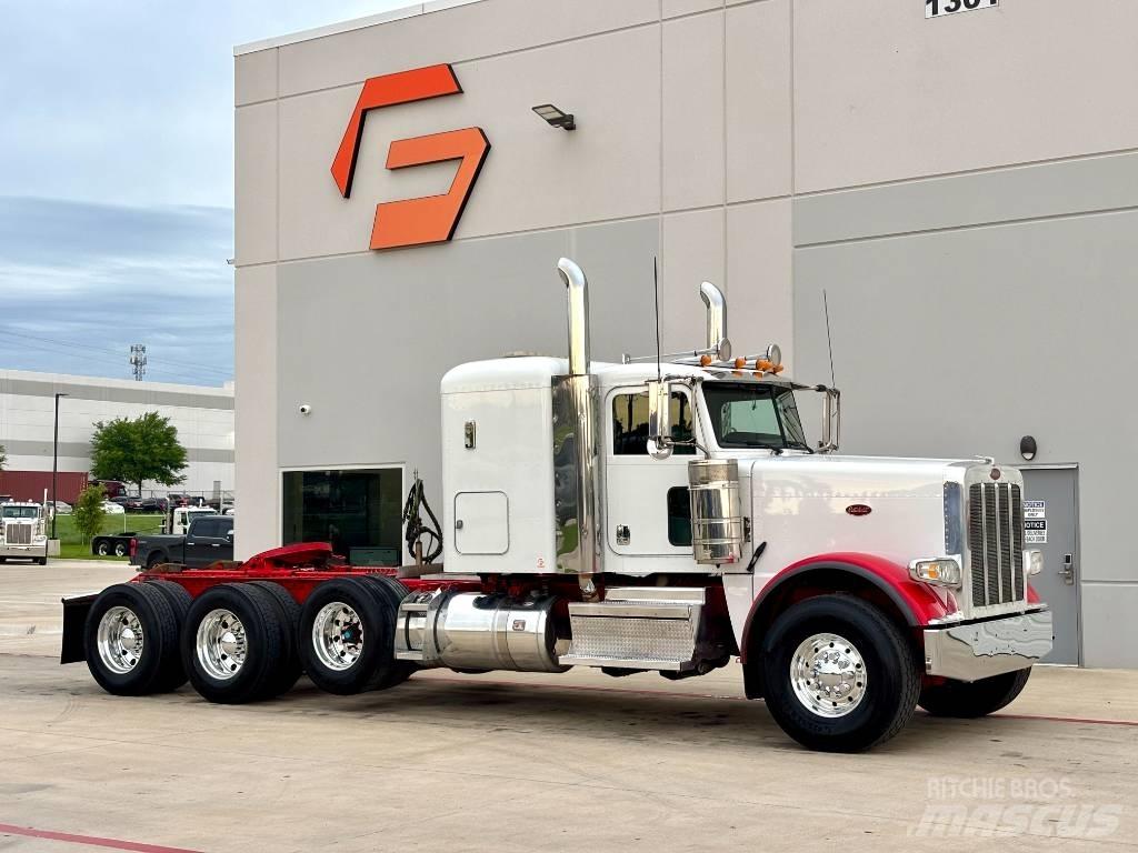 Peterbilt 389 Prime Movers