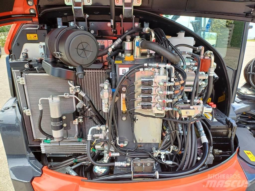 Kubota KX060-5 VA Mini excavators  7t - 12t