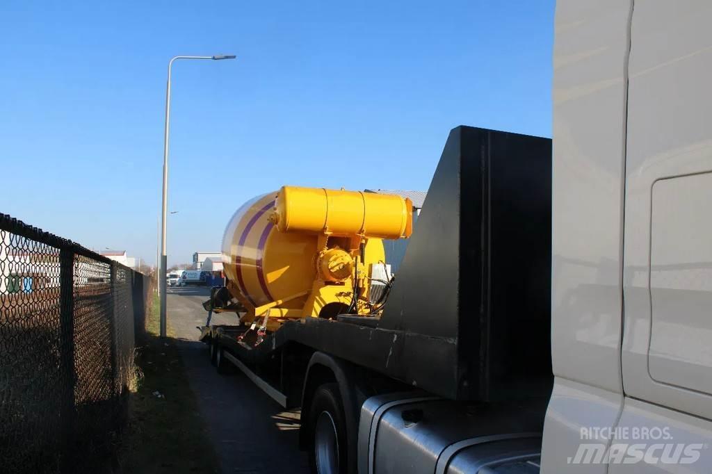 Fliegl 2 AXEL Low loader-semi-trailers