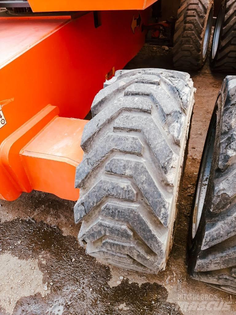 JLG 860 SJ Telescopic boom lifts