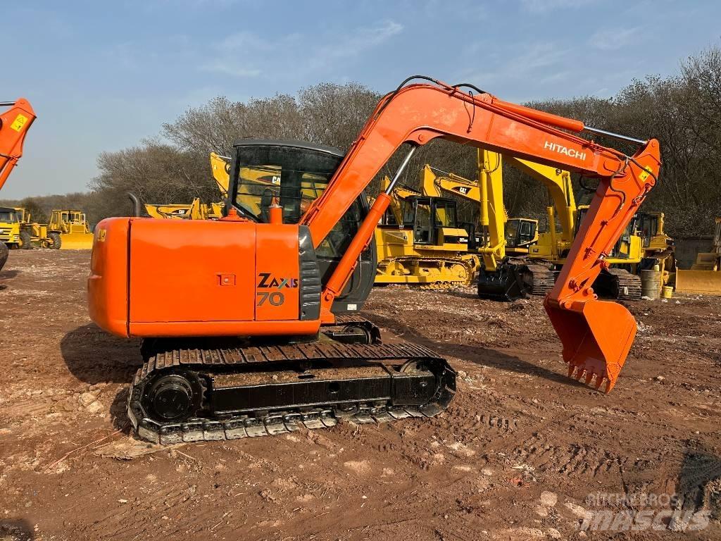 Hitachi ZX 70 Mini excavators  7t - 12t