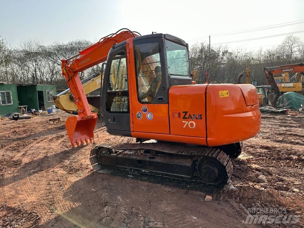 Hitachi ZX 70 Mini excavators  7t - 12t