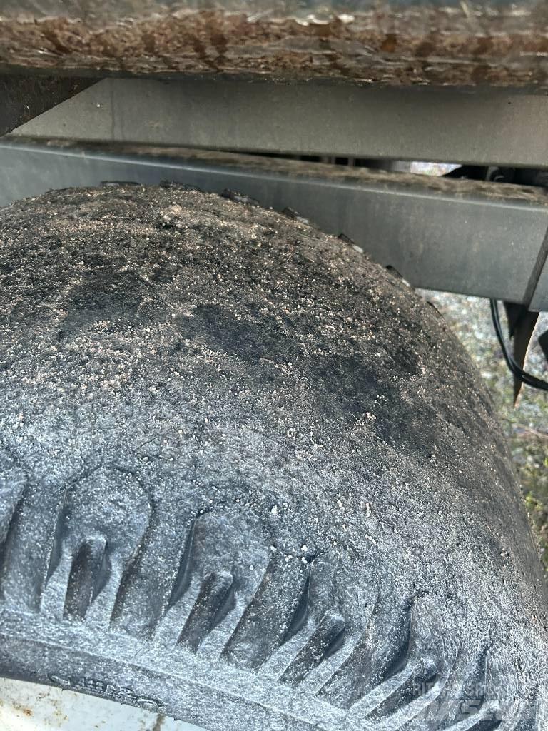  K VAGNEN 11,0 Tipper trucks