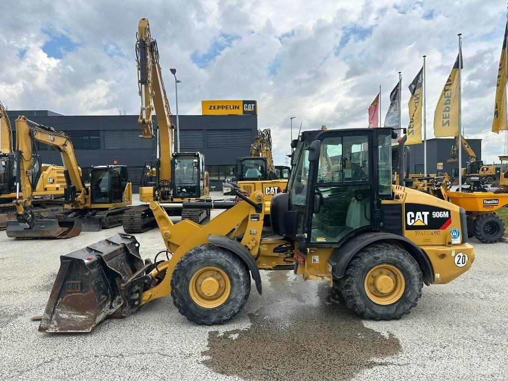 CAT 906 Wheel loaders